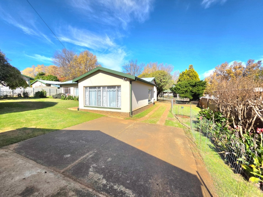 5 Bedroom Property for Sale in Panorama Free State